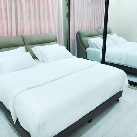 Rawang Conner Lot Homestay エクステリア 写真