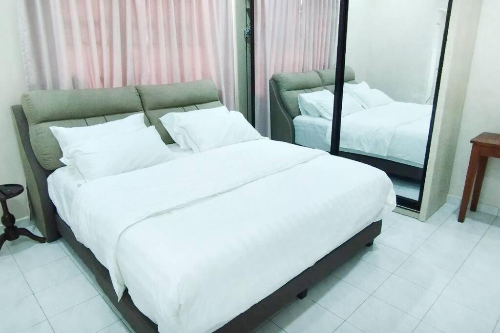Rawang Conner Lot Homestay エクステリア 写真